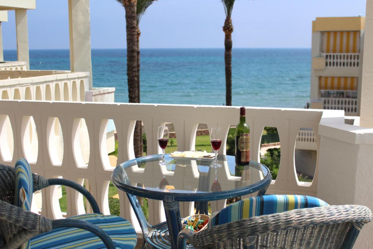 Apartamentos Oliver Playa Denia Bagian luar foto