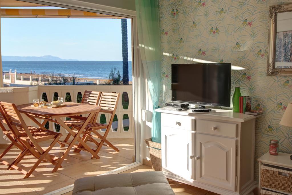 Apartamentos Oliver Playa Denia Bagian luar foto
