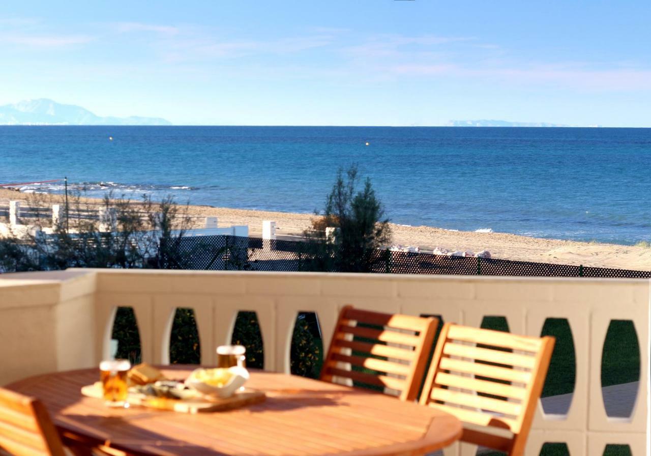Apartamentos Oliver Playa Denia Bagian luar foto