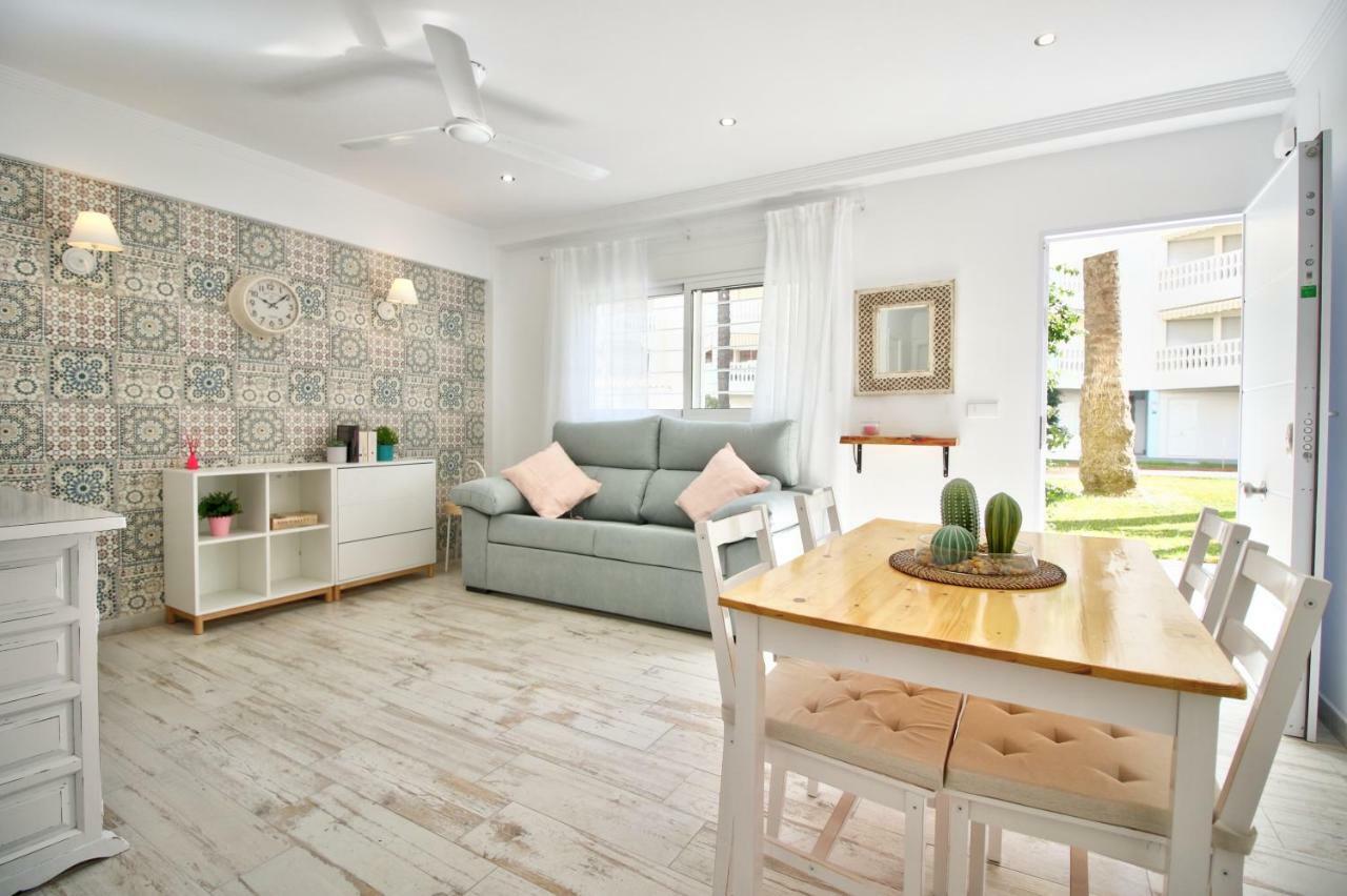 Apartamentos Oliver Playa Denia Bagian luar foto