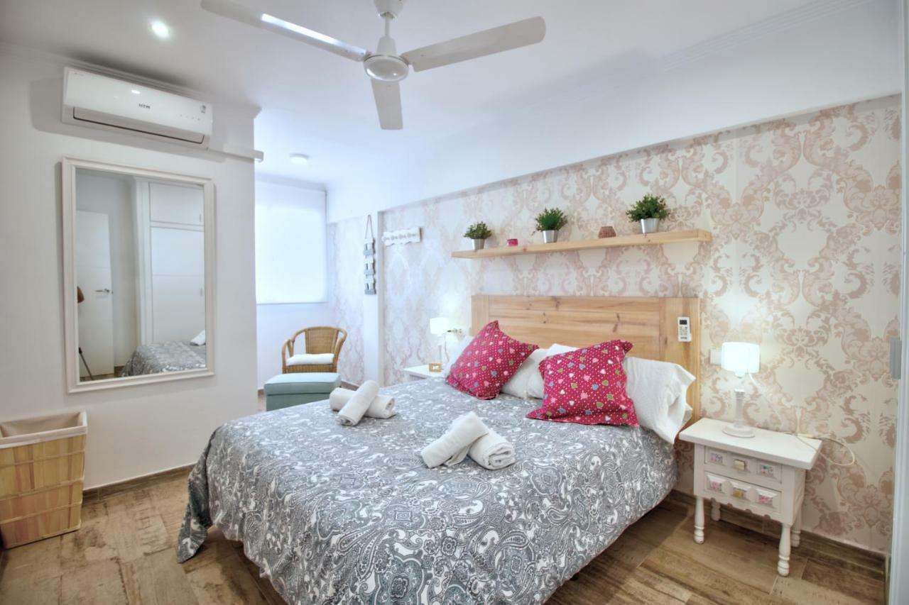 Apartamentos Oliver Playa Denia Bagian luar foto